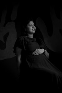 Maternity Photoshoot in Varanasi