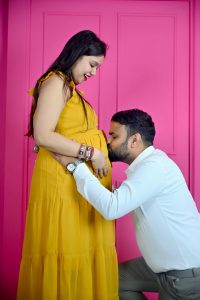 Maternity Photoshoot in Varanasi