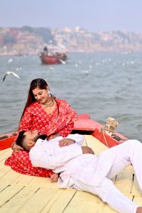 Banaras couple photo shoot with price