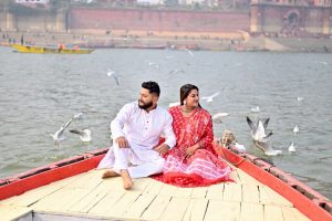 Banaras couple photoshoot poles